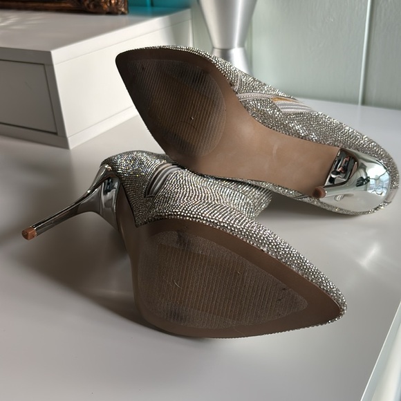 STEVE MADDEN Elysia Rhinestone Booties with Chrome Heel (Size 9) - Picture 10 of 13